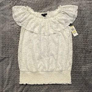 Alfani Stretchy Off White Lace Ruffle Sleeveless Top NWT